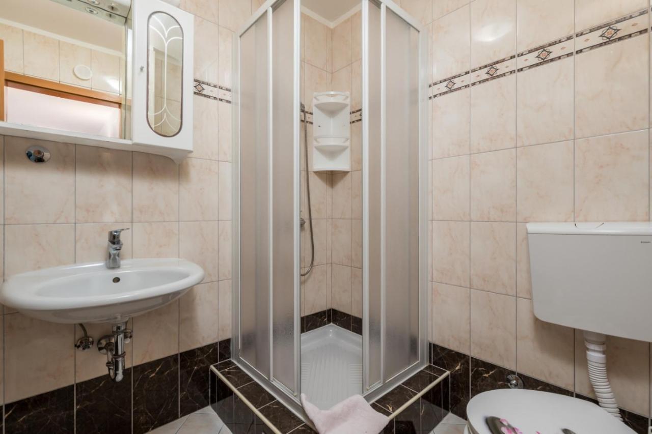 באסקה Apartment Drazenka Turato מראה חיצוני תמונה